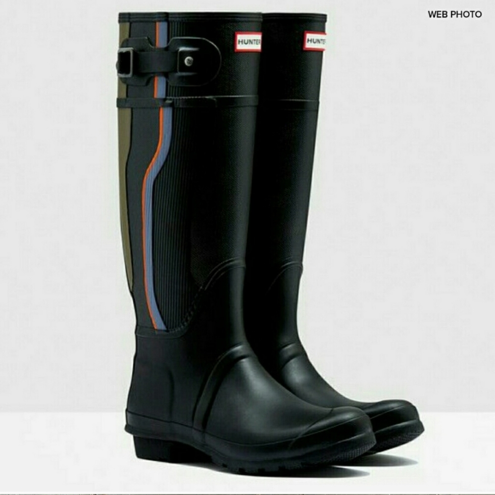 Hunter Original Seismic Shift Rainboots size 5